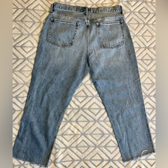Old Navy High Rise Slouchy Boyfriend Distressed Jeans Size 12 - Picture 2 of 4